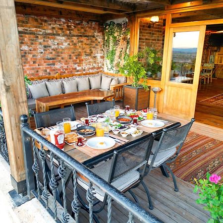 Vasil Cave Hotel Uchisar Exterior photo