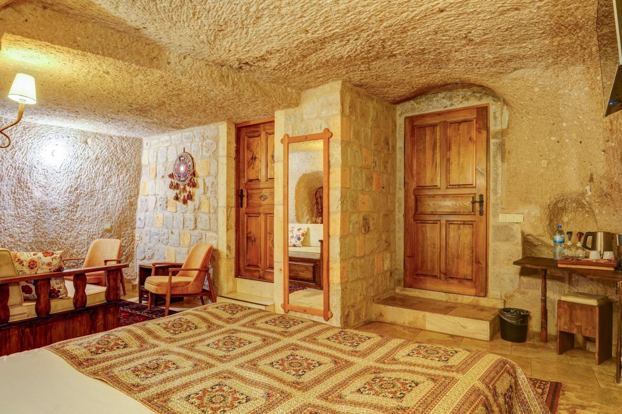 Vasil Cave Hotel Uchisar Room photo